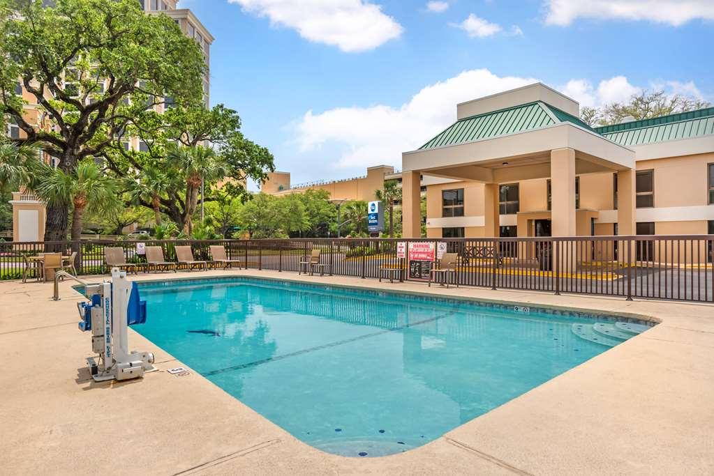 Best Western Oak Manor Biloxi Facilities photo