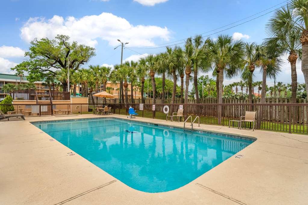 Best Western Oak Manor Biloxi Facilities photo